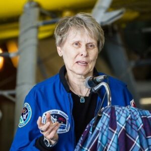 SQ-Dr-Roberta-Bondar-1