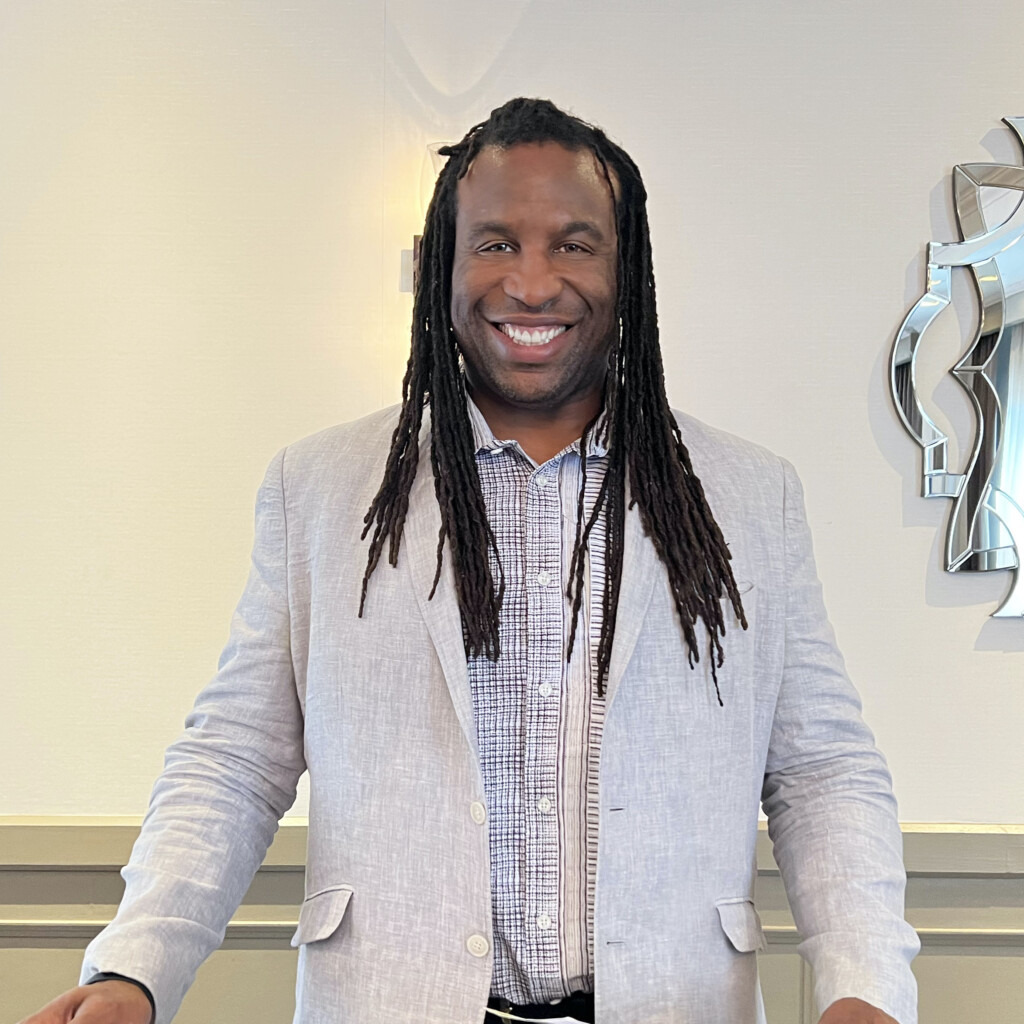 Georges Laraque Headshot