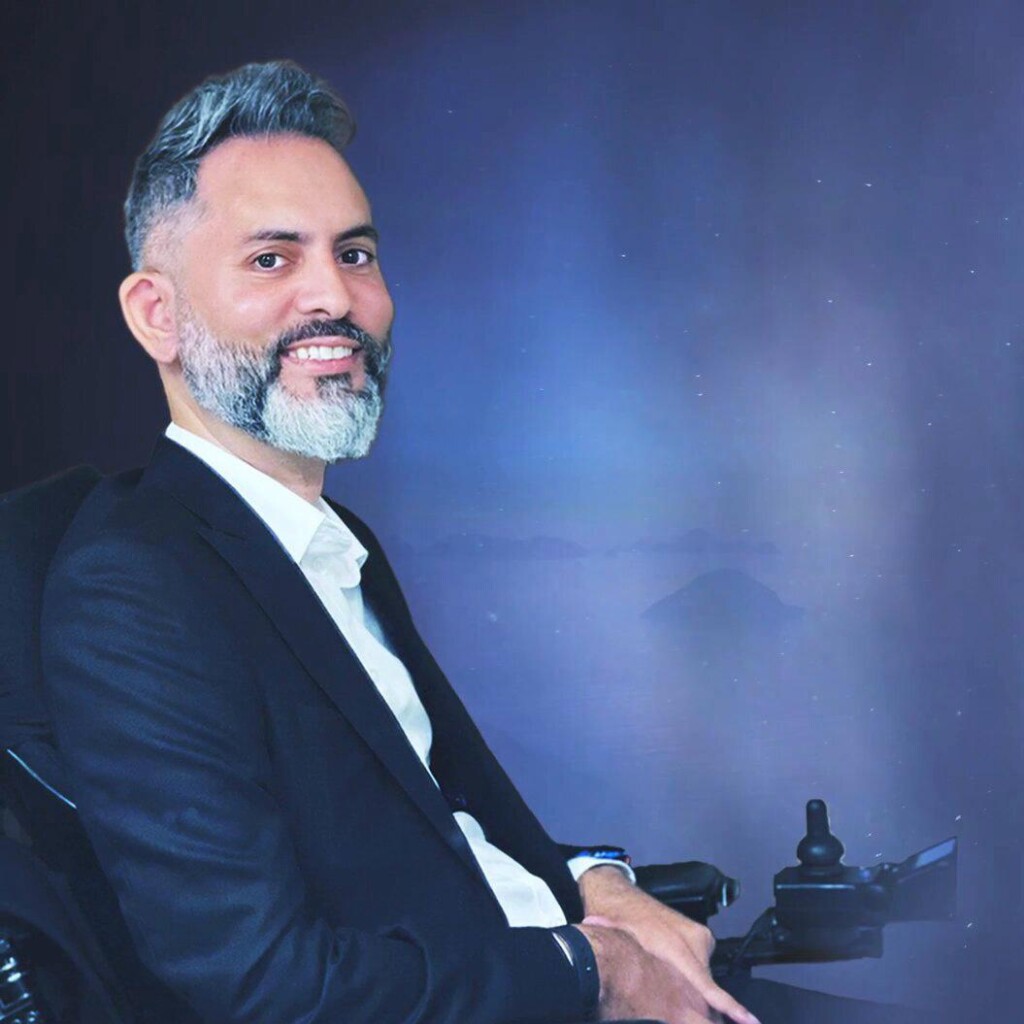 Headshot of Rayhan Azmat, Cineplex VP and inspiring keynote speaker.