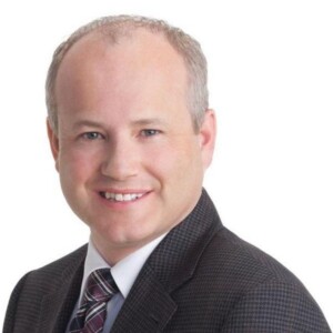 Stephen Carter headshot